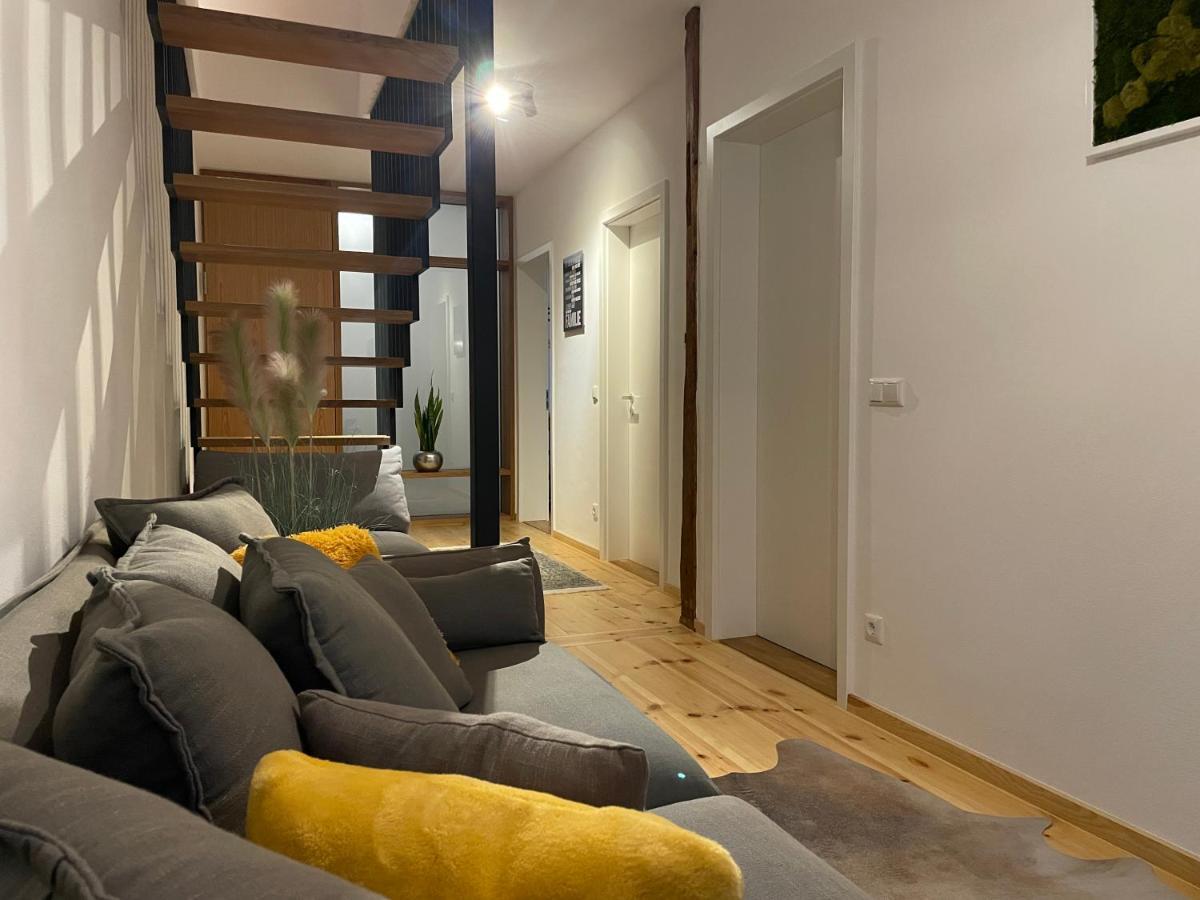 Appartamento Voh Super Exklusives Loft, Zentral, Smart-Tv, Parkplatz Vohenstrauss Esterno foto